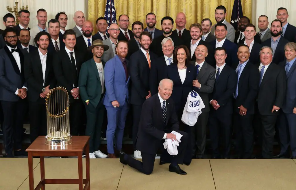 Dodgers Notes: LA Accepts Donald Trump’s Invite, Mookie Betts May Skip White House, Kiké Hernandez Almost DFA'd