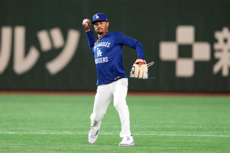 Mookie Betts Won’t Play for Dodgers in Tokyo Series, May Leave Japan Early