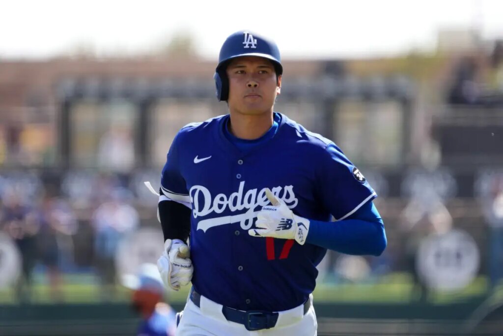 Dave Roberts Provides Latest Update on Shohei Ohtani's Pitching Progression for Dodgers
